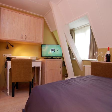 Hotel Inkelshoes Epen Ruang foto