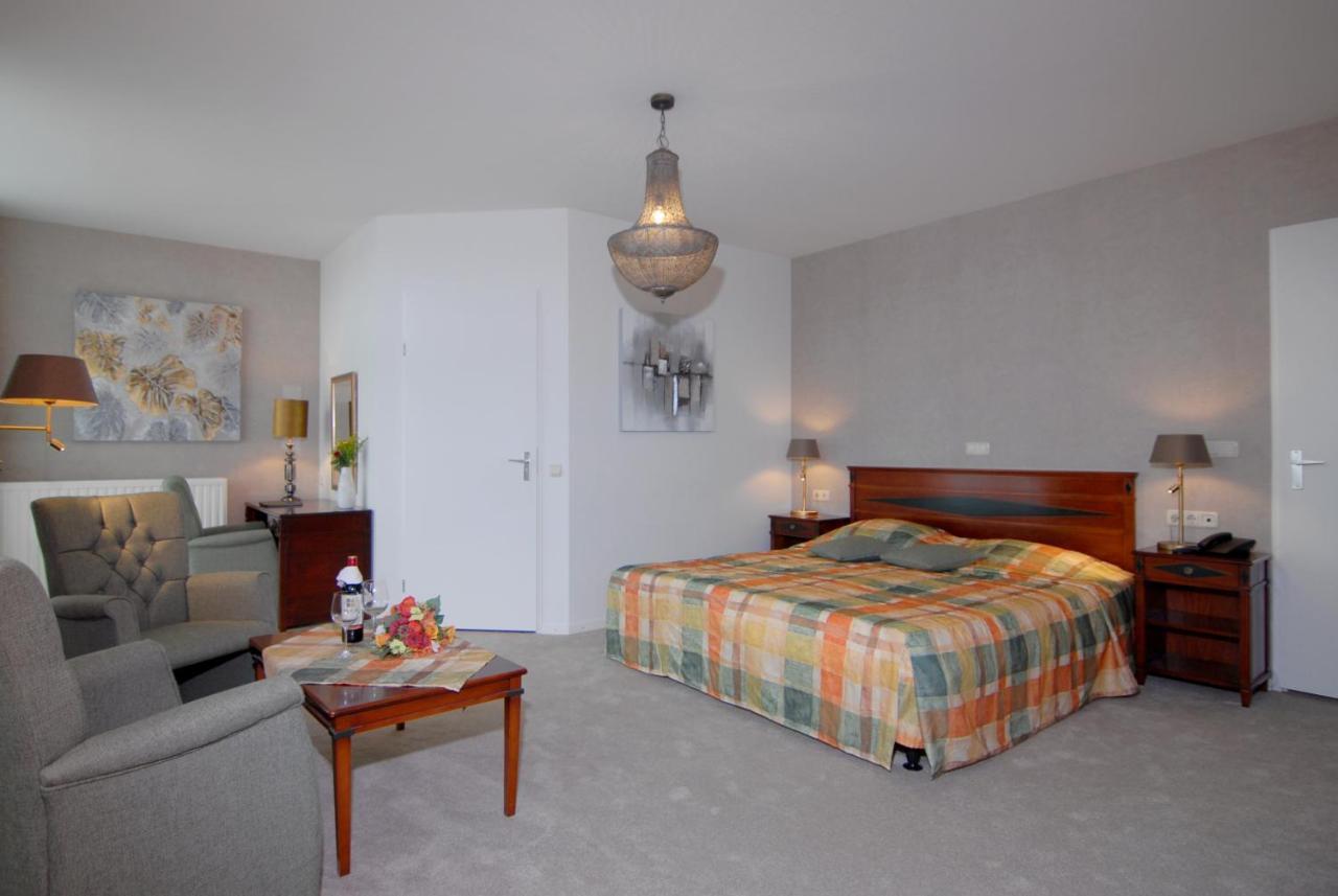 Hotel Inkelshoes Epen Bagian luar foto