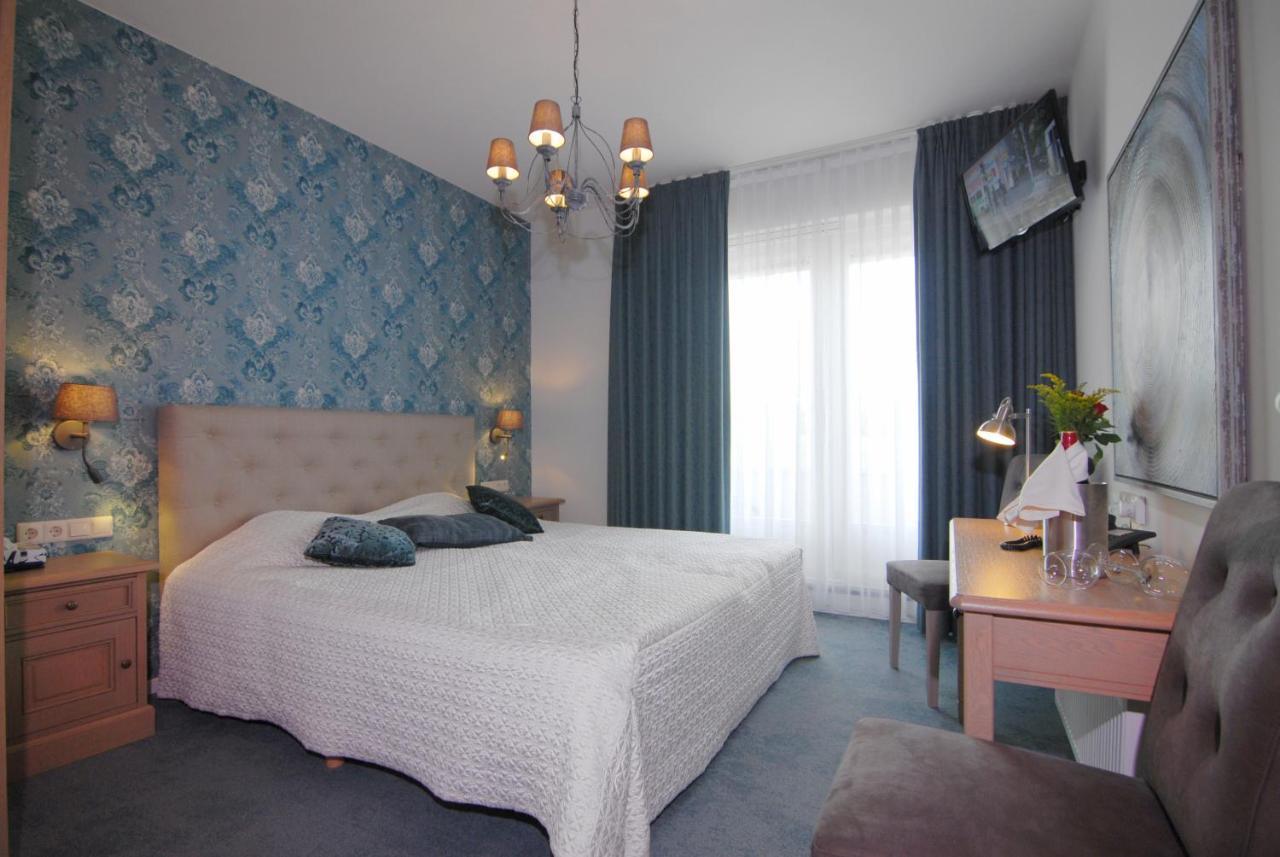 Hotel Inkelshoes Epen Bagian luar foto