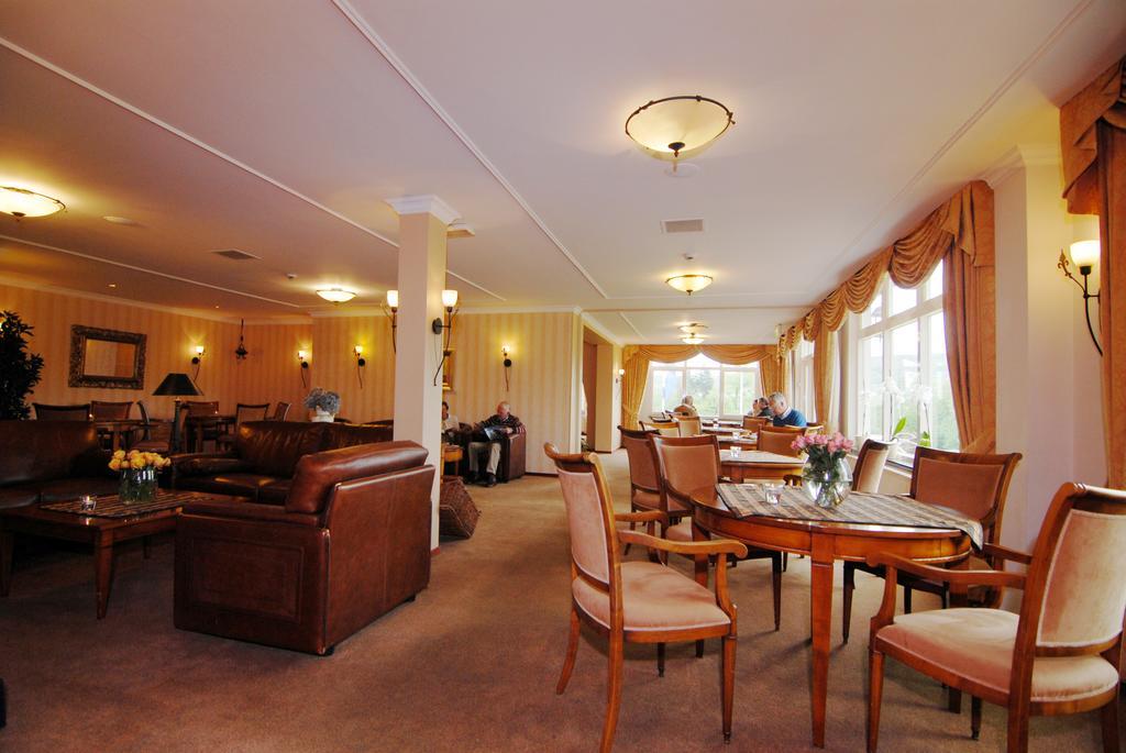 Hotel Inkelshoes Epen Bagian luar foto